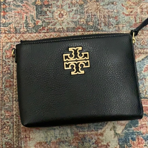 tory burch small clutch